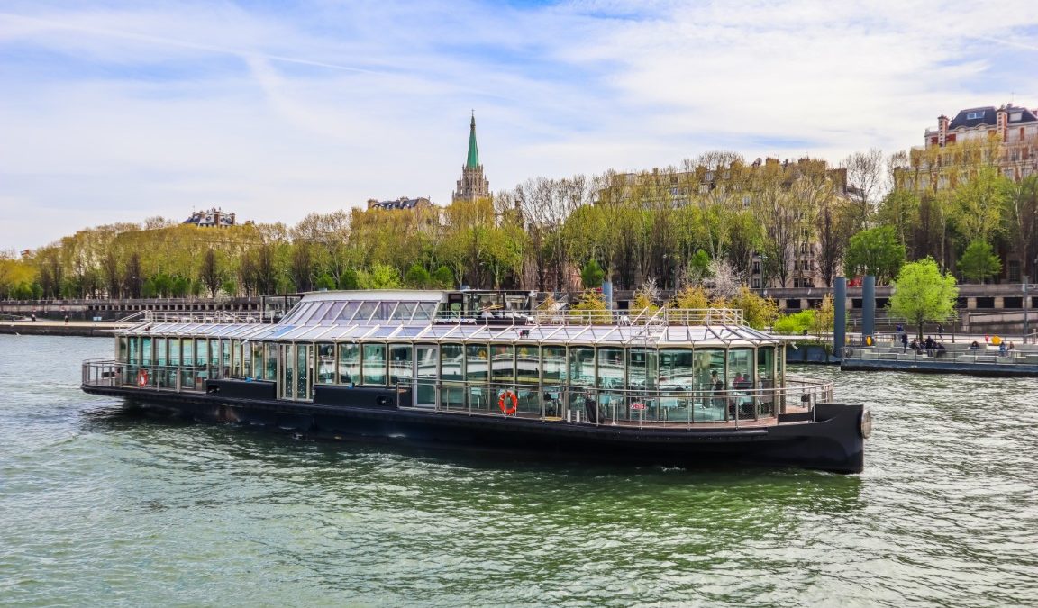 Quelles sont les meilleures croisières dîner sur la Seine à Paris ?