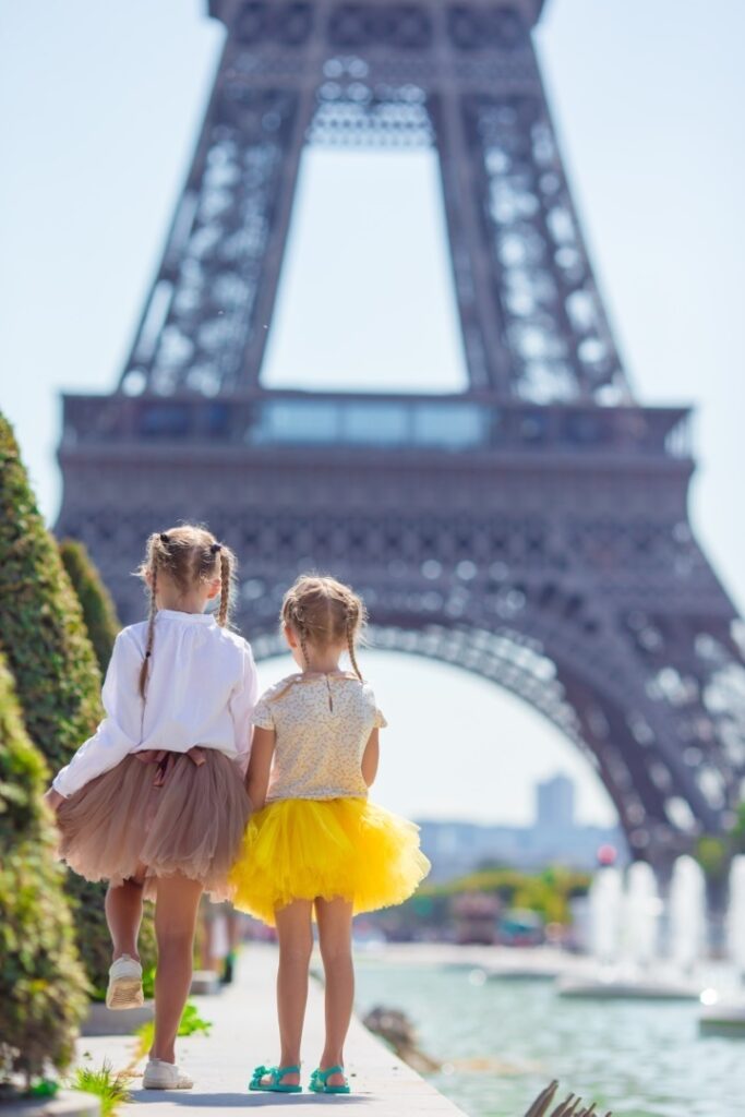 tour Eiffel enfants